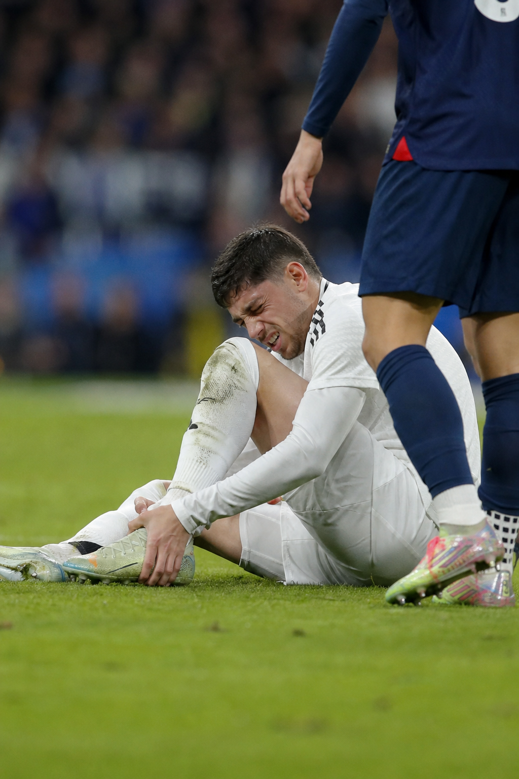 Fede Valverde sufre traumatismo en el tobillo izquierdo tras entrada de Kang In